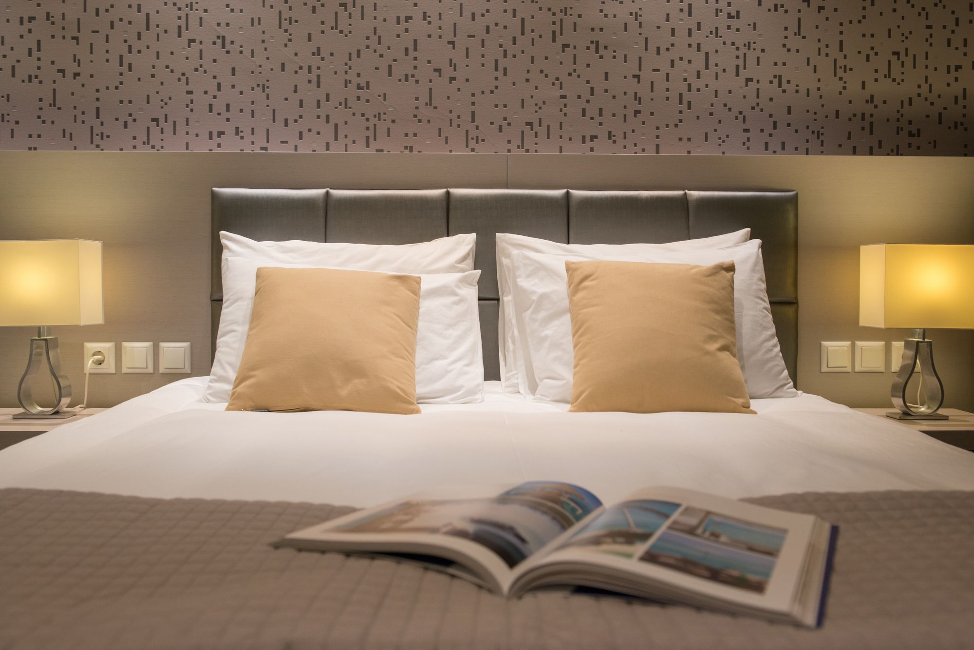 לימנאס Angelica Hotel מראה חיצוני תמונה
