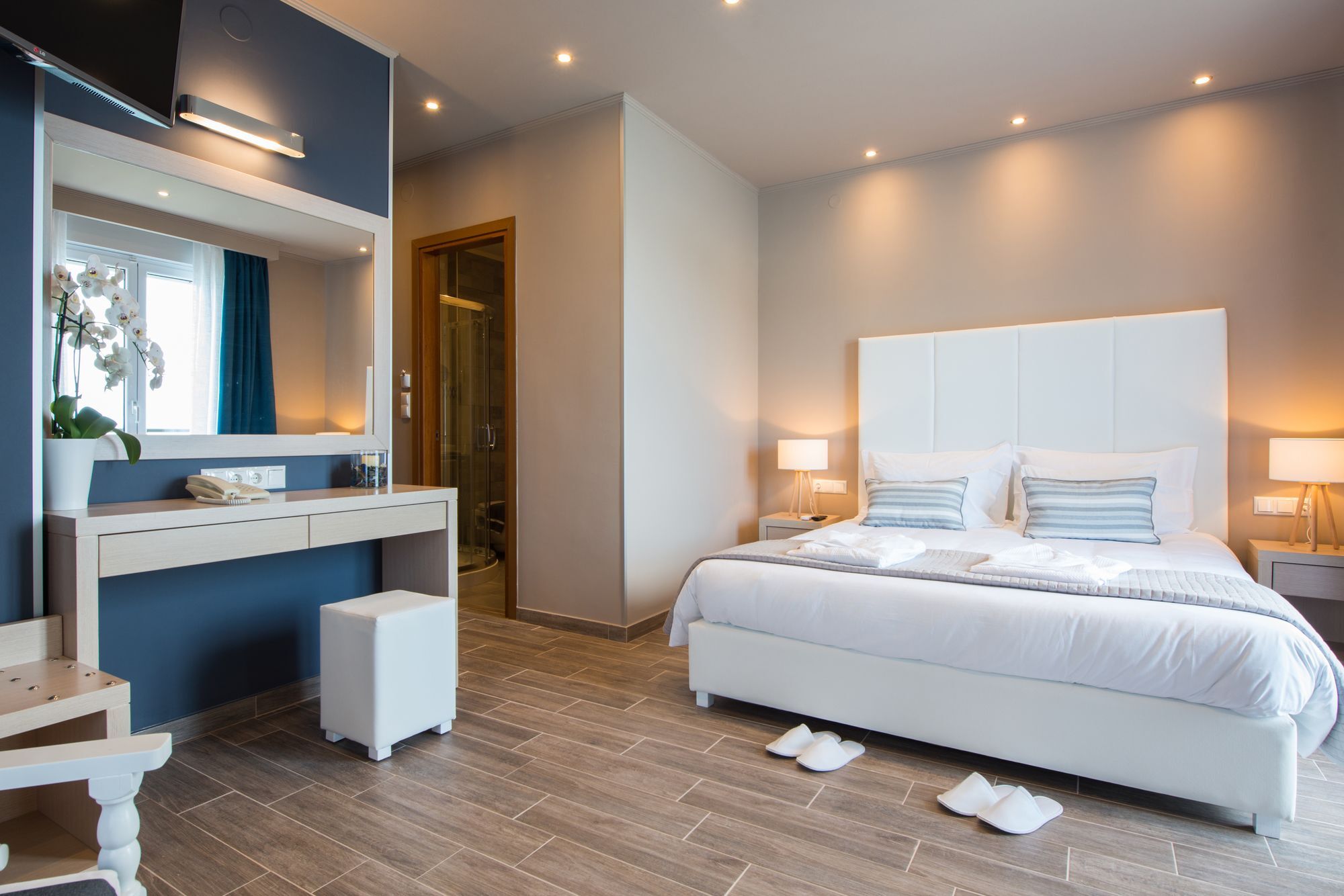 לימנאס Angelica Hotel מראה חיצוני תמונה
